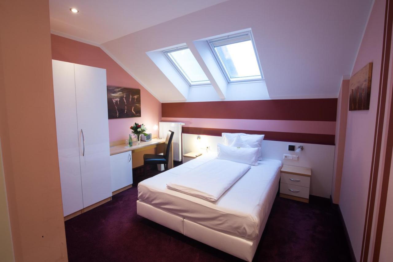Hotel Residenz Hoessinger Karlstetten Exterior photo